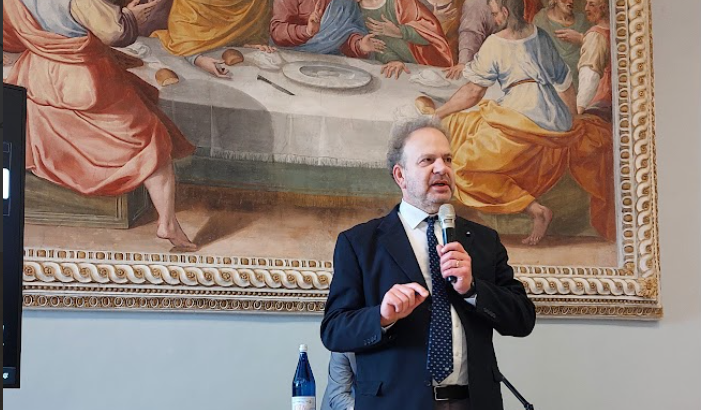 Il prof. Torsello alla cerimonia di inaugurazione dello scorso anno a Loreto